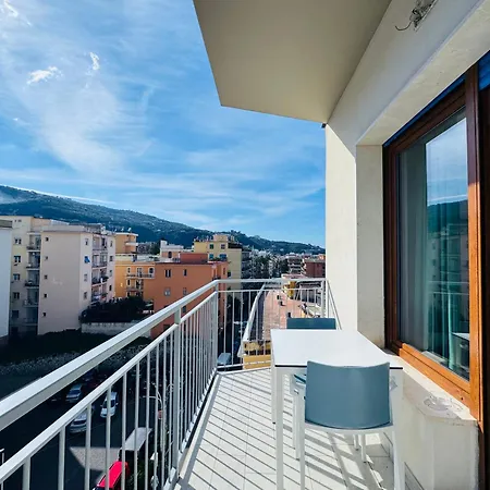 Vera Gioia De Charme ソレント